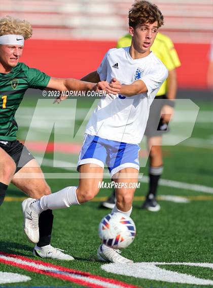 Thumbnail 3 in Lake Zurich @ Glenbrook North photogallery.
