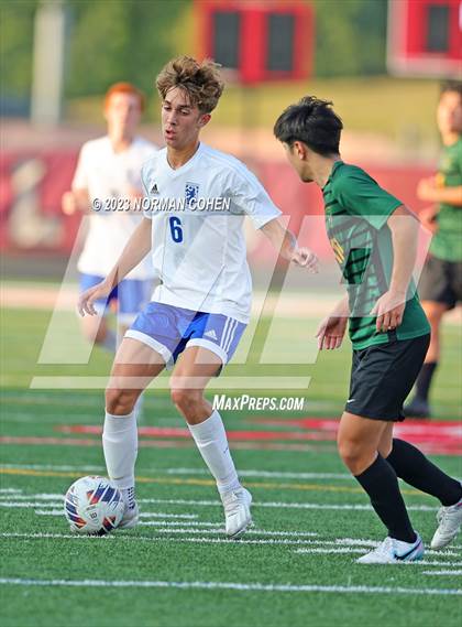 Thumbnail 1 in Lake Zurich @ Glenbrook North photogallery.