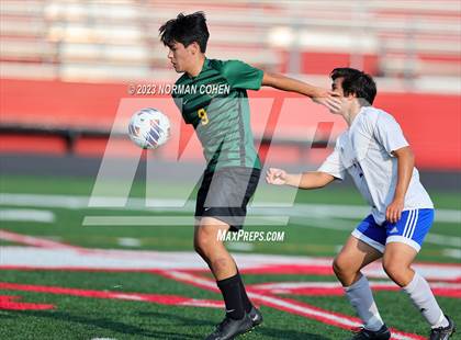 Thumbnail 2 in Lake Zurich @ Glenbrook North photogallery.