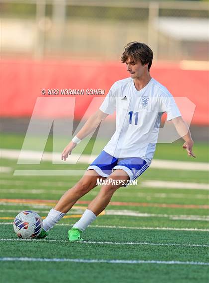 Thumbnail 3 in Lake Zurich @ Glenbrook North photogallery.