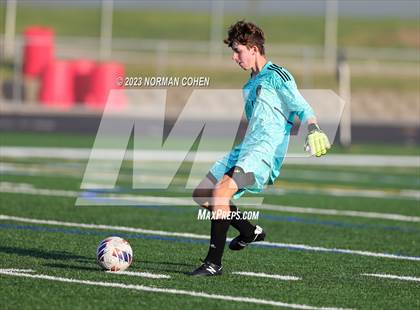Thumbnail 1 in Lake Zurich @ Glenbrook North photogallery.