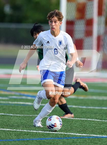 Thumbnail 3 in Lake Zurich @ Glenbrook North photogallery.