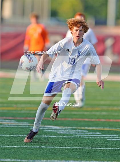 Thumbnail 1 in Lake Zurich @ Glenbrook North photogallery.