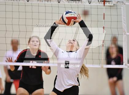 Thumbnail 1 in Vista Ridge @ Vandegrift photogallery.