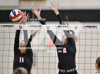 Thumbnail 2 in Vista Ridge @ Vandegrift photogallery.
