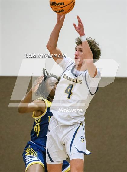 Thumbnail 3 in Northwood Temple Academy vs. Heirway Christian Academy (Isaac Levy Veterans Day Tournament) photogallery.