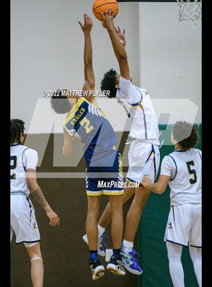 Thumbnail 2 in Northwood Temple Academy vs. Heirway Christian Academy (Isaac Levy Veterans Day Tournament) photogallery.