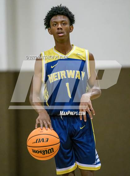 Thumbnail 2 in Northwood Temple Academy vs. Heirway Christian Academy (Isaac Levy Veterans Day Tournament) photogallery.