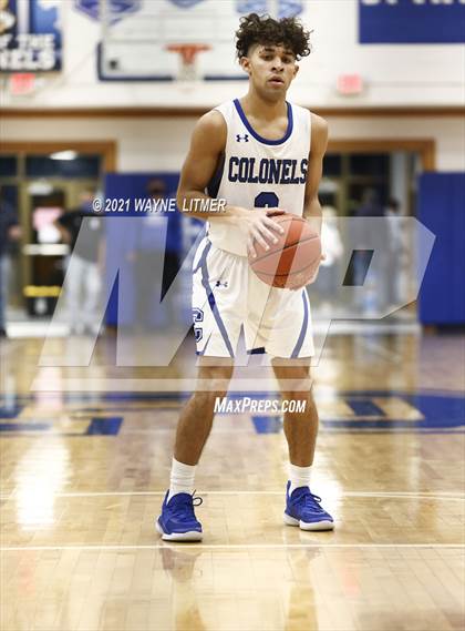 Thumbnail 1 in Madison Central @ Covington Catholic photogallery.