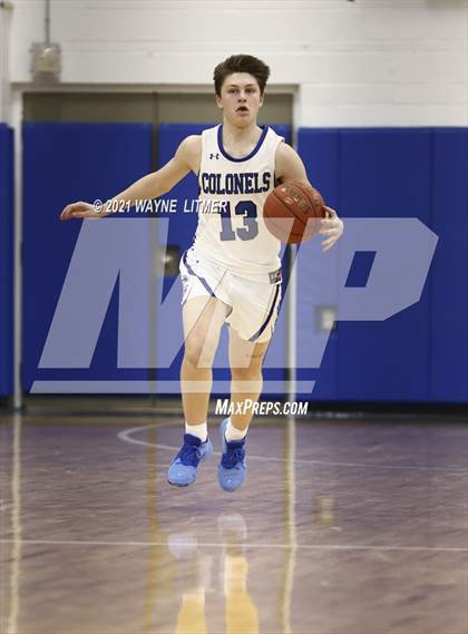 Thumbnail 1 in Madison Central @ Covington Catholic photogallery.