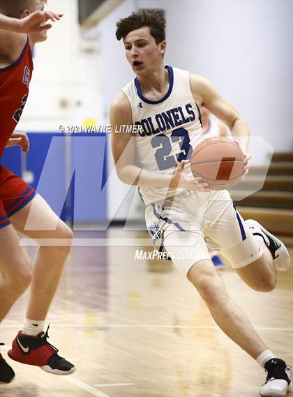 Thumbnail 1 in Madison Central @ Covington Catholic photogallery.