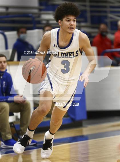 Thumbnail 2 in Madison Central @ Covington Catholic photogallery.