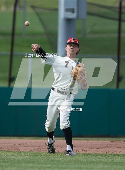 Thumbnail 2 in Serra Catholic vs Rocky Grove (PIAA AA 1st Round) photogallery.