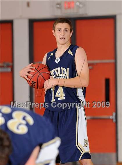 Thumbnail 3 in Nevada Union @ Foothill (Foundation Games) photogallery.