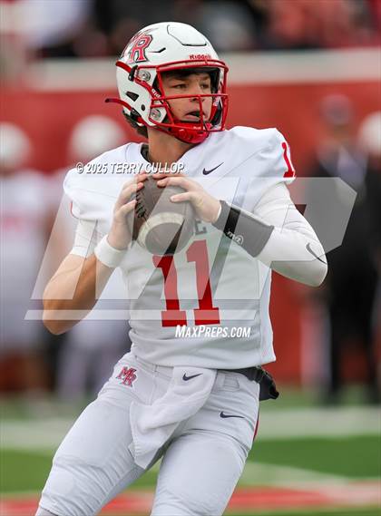 Thumbnail 3 in Mountain Ridge vs. Corner Canyon (UHSAA 6A Semi Final) photogallery.