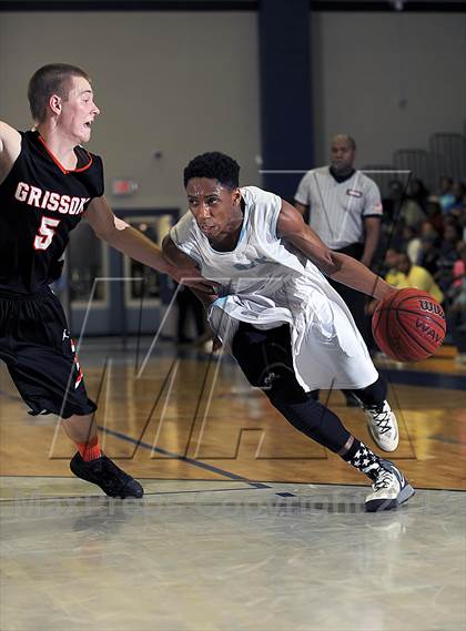 Thumbnail 3 in Grissom @ Lee photogallery.