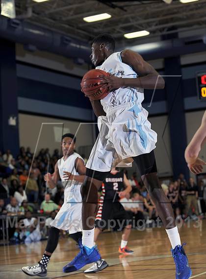 Thumbnail 3 in Grissom @ Lee photogallery.