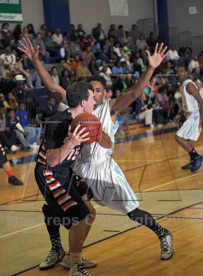 Thumbnail 2 in Grissom @ Lee photogallery.