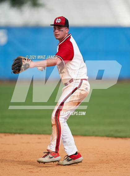 Thumbnail 3 in Doral Academy vs. New Castle photogallery.