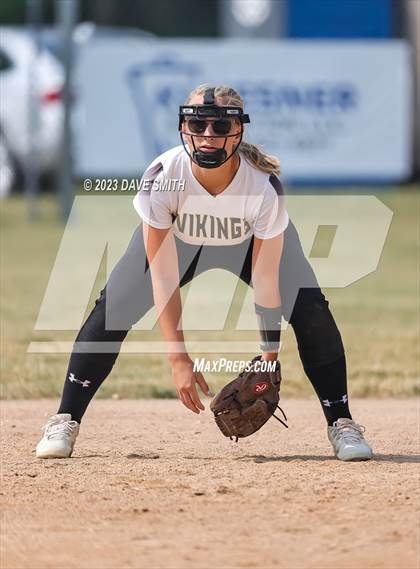 Thumbnail 3 in Cascade vs Edgewood-Colesburg (West Delaware Invitational) photogallery.