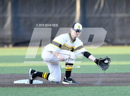 Thumbnail 3 in Sandburg @ Andrew (IHSA 4A Regional Semifinal) photogallery.