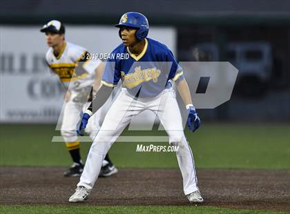 Thumbnail 1 in Sandburg @ Andrew (IHSA 4A Regional Semifinal) photogallery.