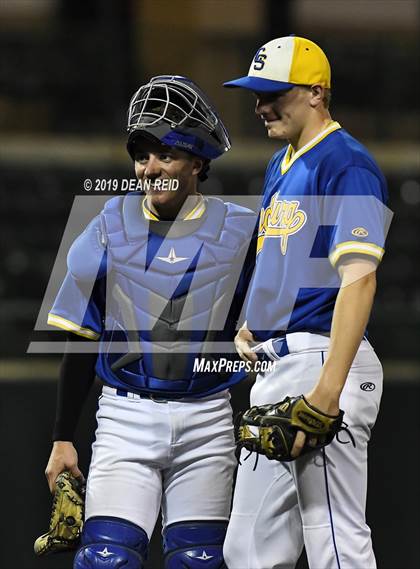 Thumbnail 1 in Sandburg @ Andrew (IHSA 4A Regional Semifinal) photogallery.