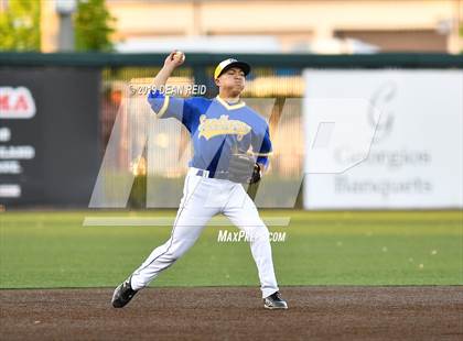 Thumbnail 3 in Sandburg @ Andrew (IHSA 4A Regional Semifinal) photogallery.
