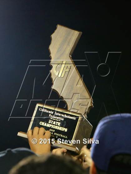 Thumbnail 3 in Immanuel vs. Mater Dei Catholic (CIF State Division 5-AA  Final) photogallery.