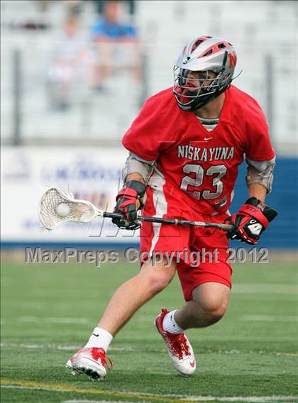 Thumbnail 2 in West Islip vs Niskayuna (NYSPHSAA Class A Semifinal) photogallery.