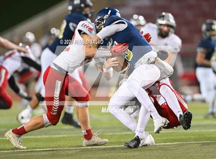 Thumbnail 1 in Loveland vs. Palmer Ridge (CHSAA 4A State Final) photogallery.