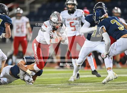 Thumbnail 3 in Loveland vs. Palmer Ridge (CHSAA 4A State Final) photogallery.