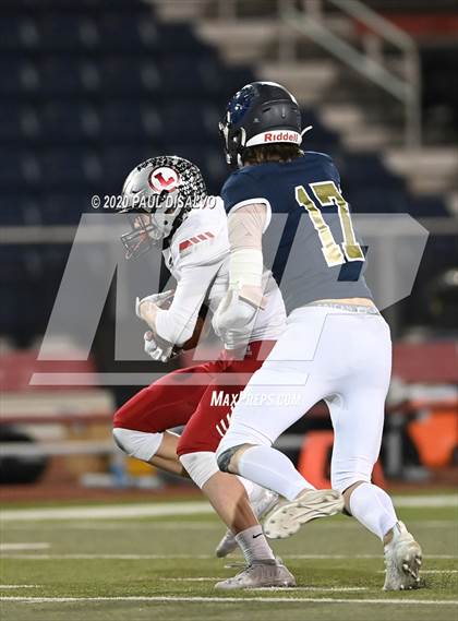 Thumbnail 3 in Loveland vs. Palmer Ridge (CHSAA 4A State Final) photogallery.