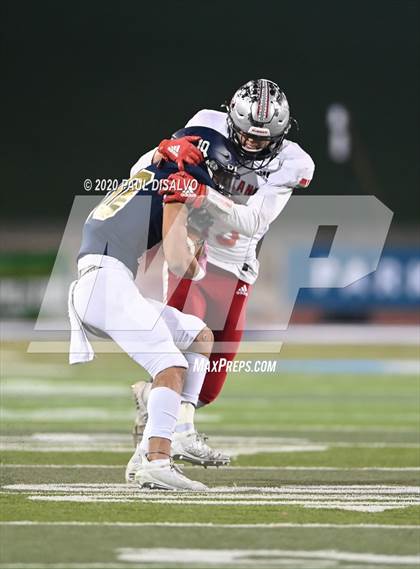 Thumbnail 2 in Loveland vs. Palmer Ridge (CHSAA 4A State Final) photogallery.