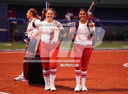 Thumbnail 1 in Lake Creek vs. Lake Belton (UIL Softball 5A Region III Final) photogallery.