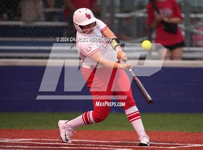 Thumbnail 3 in Lake Creek vs. Lake Belton (UIL Softball 5A Region III Final) photogallery.