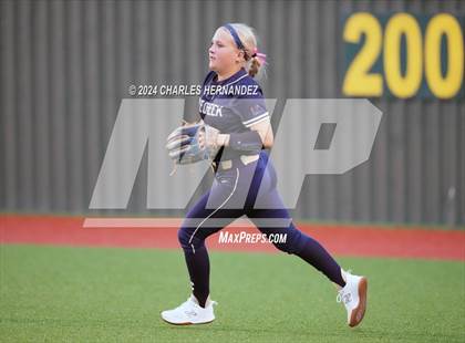 Thumbnail 1 in Lake Creek vs. Lake Belton (UIL Softball 5A Region III Final) photogallery.