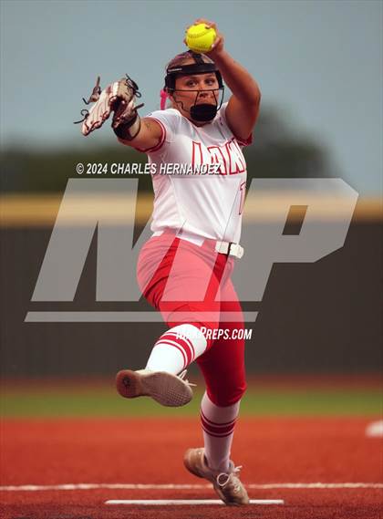 Thumbnail 3 in Lake Creek vs. Lake Belton (UIL Softball 5A Region III Final) photogallery.