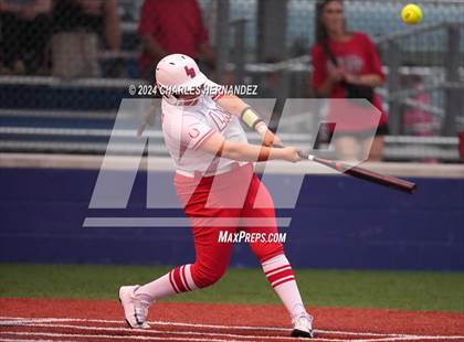 Thumbnail 1 in Lake Creek vs. Lake Belton (UIL Softball 5A Region III Final) photogallery.