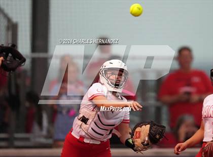 Thumbnail 2 in Lake Creek vs. Lake Belton (UIL Softball 5A Region III Final) photogallery.