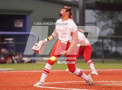 Thumbnail 3 in Lake Creek vs. Lake Belton (UIL Softball 5A Region III Final) photogallery.