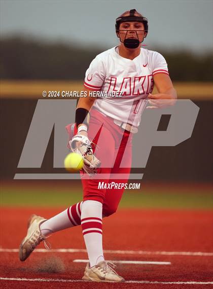 Thumbnail 3 in Lake Creek vs. Lake Belton (UIL Softball 5A Region III Final) photogallery.