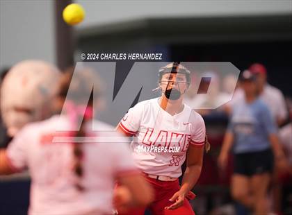Thumbnail 1 in Lake Creek vs. Lake Belton (UIL Softball 5A Region III Final) photogallery.
