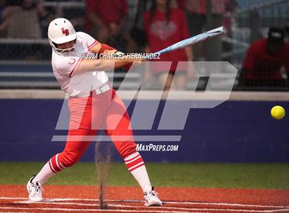 Thumbnail 2 in Lake Creek vs. Lake Belton (UIL Softball 5A Region III Final) photogallery.
