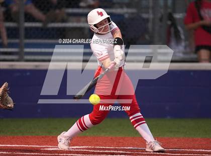 Thumbnail 1 in Lake Creek vs. Lake Belton (UIL Softball 5A Region III Final) photogallery.