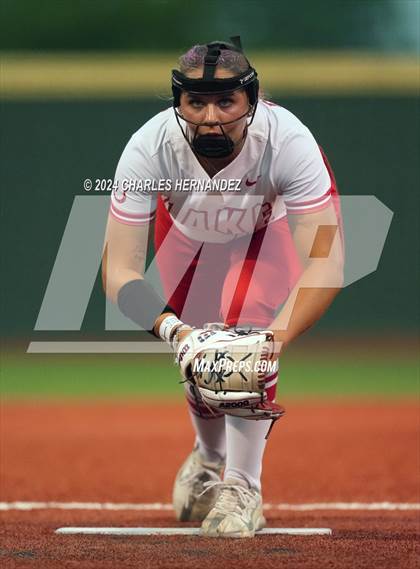 Thumbnail 3 in Lake Creek vs. Lake Belton (UIL Softball 5A Region III Final) photogallery.