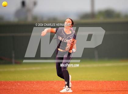 Thumbnail 1 in Lake Creek vs. Lake Belton (UIL Softball 5A Region III Final) photogallery.