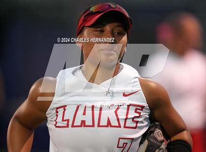 Thumbnail 2 in Lake Creek vs. Lake Belton (UIL Softball 5A Region III Final) photogallery.