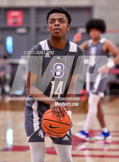 Thumbnail 2 in West Ranch vs. Bishop O'Connell (Nike Extravaganza) photogallery.