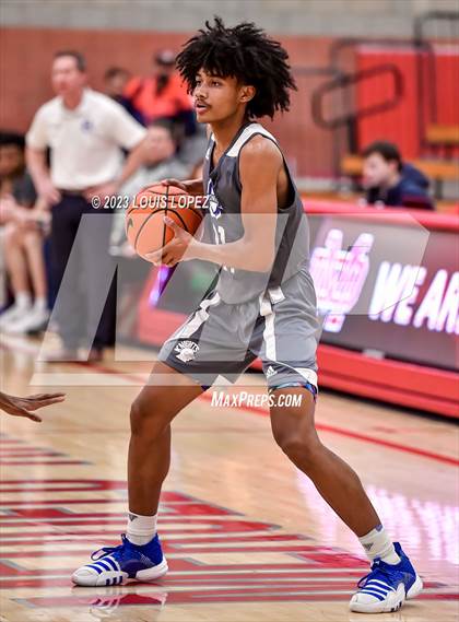 Thumbnail 3 in West Ranch vs. Bishop O'Connell (Nike Extravaganza) photogallery.